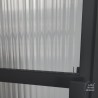 Szprosy w drzwiach loftowych ze szkłem flutes