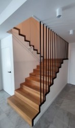 Balustrady metalowe dopasowane do każdego rodzaju schodów