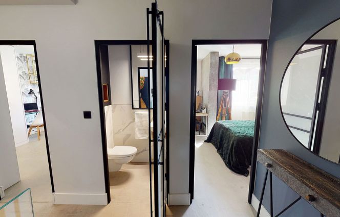 Jak wybrać idealne drzwi do mieszkania - sprawdź szklane drzwi loftowe GDEL